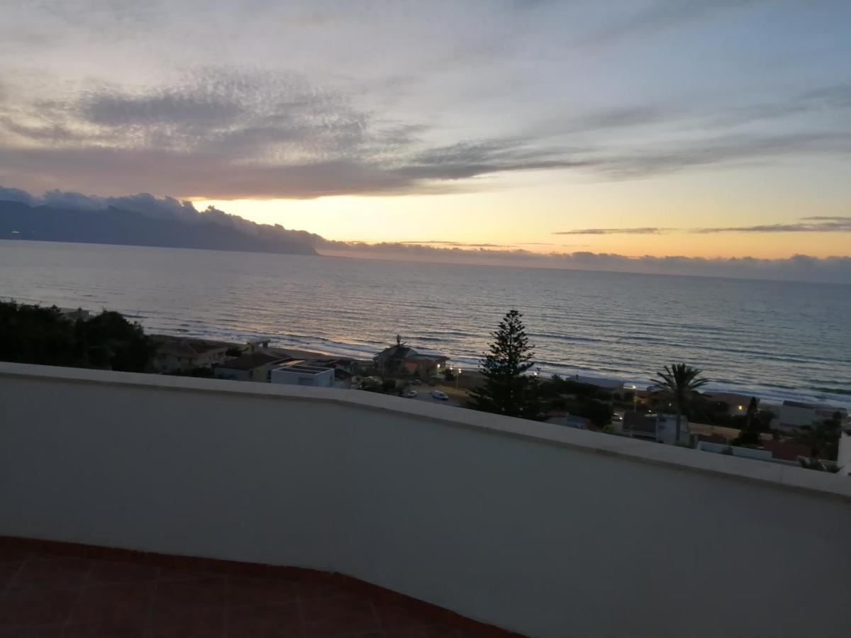 Casa Vacanze Helimos Villa Alcamo Marina Bagian luar foto